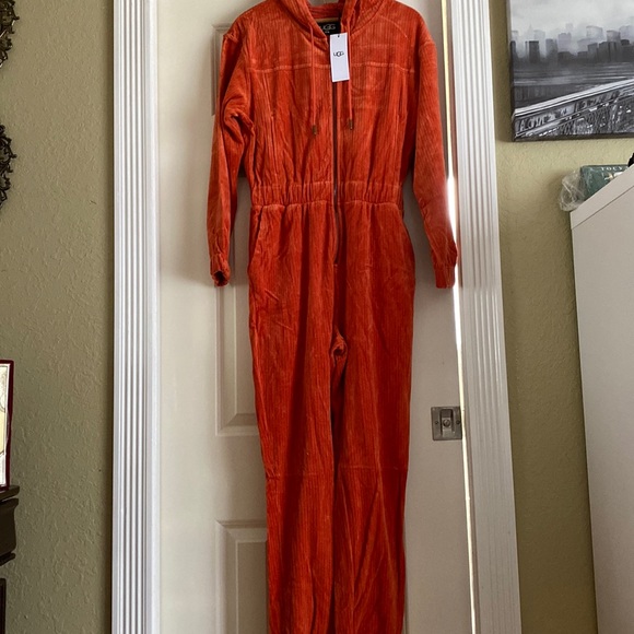 UGG  Jumpsuit - Picture 1 of 9